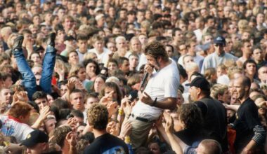 Deftones Chart A Brand New Album — With A Decades-Old Release