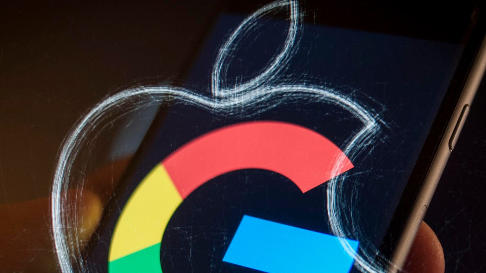 Apple Warns All iPhone Users—Do Not Use Chrome Or Google App