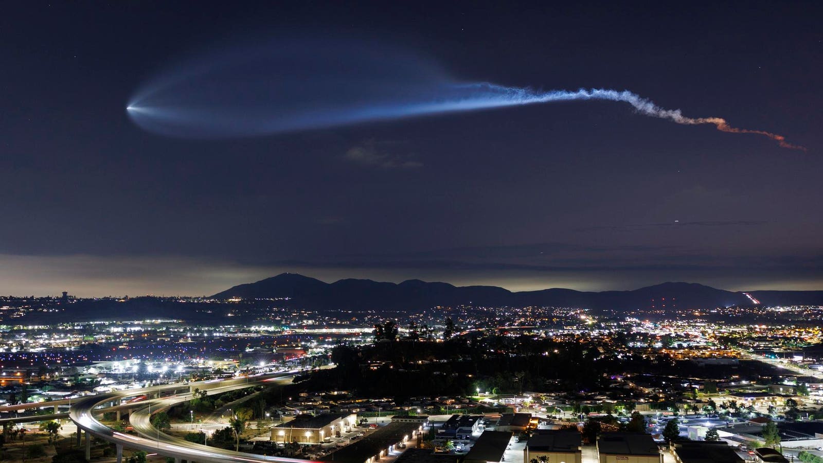 Charlie Puth Joins Complaints About SpaceX Rocket Launch Noise