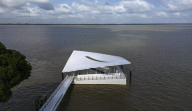 AquaPraça Floating Plaza / Carlo Ratti Associati + Höweler + Yoon Architecture