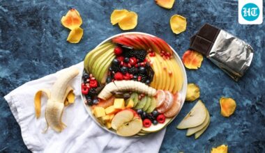 Apple vs banana: Comparing fiber levels, key nutrients and broader health benefits