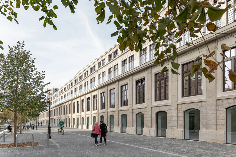 Center Rog – Renovation and Creative Center / Mendoza Partida + BAX studio - Exterior Photography