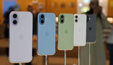 Is This The Last iPhone Update For Those Refusing iOS 26.2?