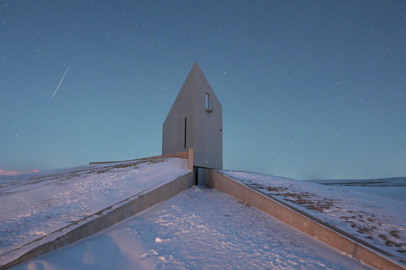 Geminid Meteor Shower Wows Skywatchers Across The World