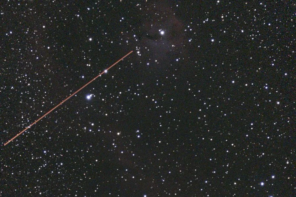 'Came straight from the airport': How 300 UAE residents flocked to desert to spot meteors