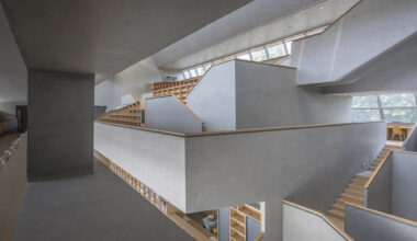 Library of the High School Affiliated to Nanjing Normal University, Xiaozhuang Campus / Atelier FCJZ