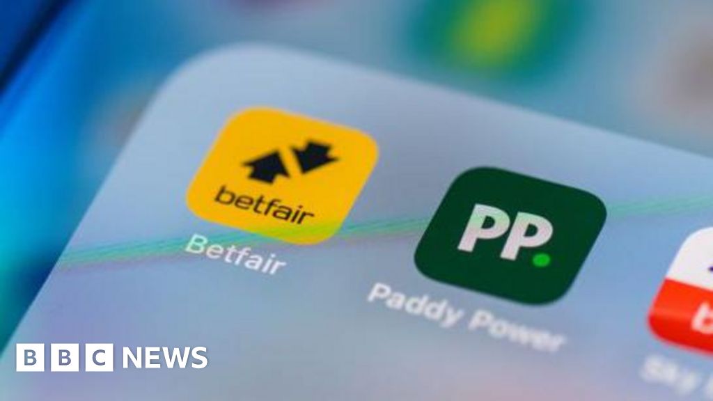 Paddy Power fined £2m for slow response to problem gambling