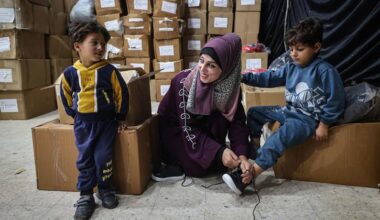 Aid agencies warn Gaza response at breaking point as Israel urged to lift new restrictions