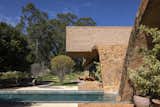 The Roof of This Brazilian Home Takes a Dip in the Pool - Photo 9 of 20 - 