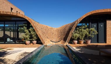 The Roof of This Brazilian Home Takes a Dip in the Pool