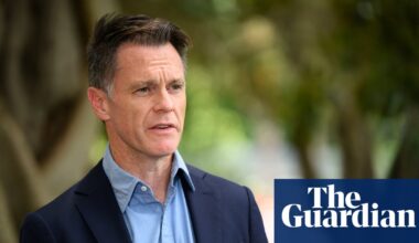 What are the laws proposed in NSW to ban hate speech and hate symbols after the Bondi terror attack? | Bondi beach terror attack