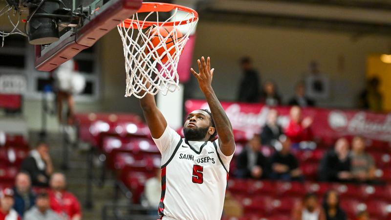 Men's Basketball Aims for Second Consecutive Win on Monday