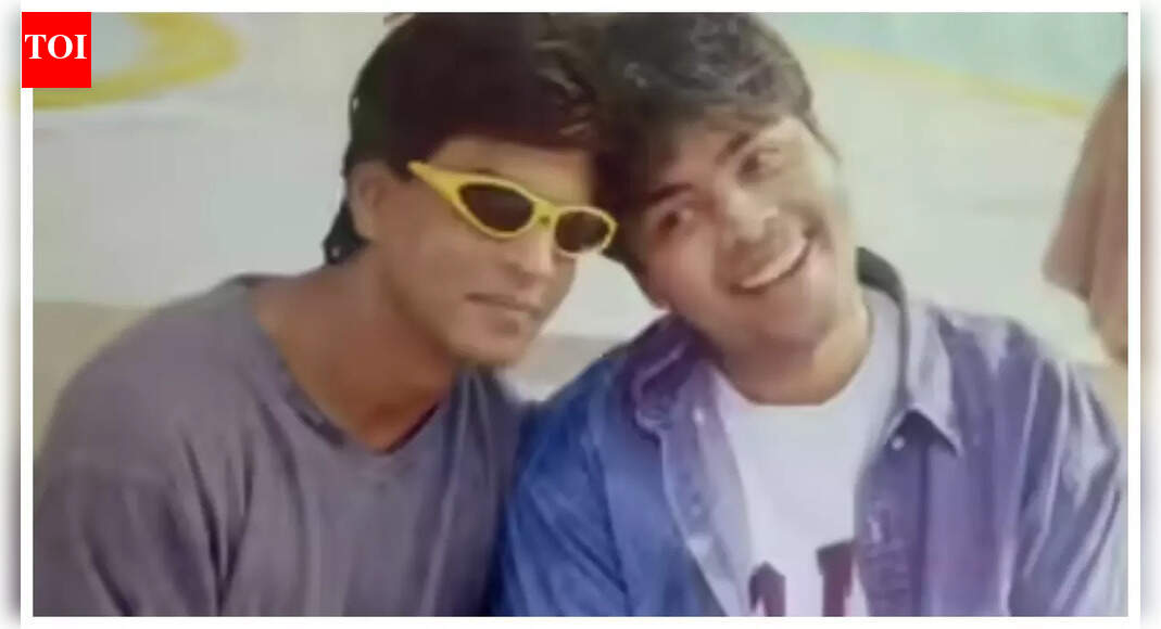 Shah Rukh Khan has OCD reveals Karan Johar; claims actor 'can judge you if you wear badly fitted jeans' |