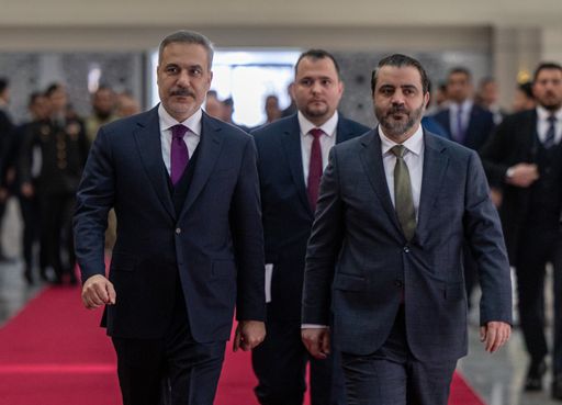 Türkiye criticises SDF for delaying integration talks with Syria, citing Israel links