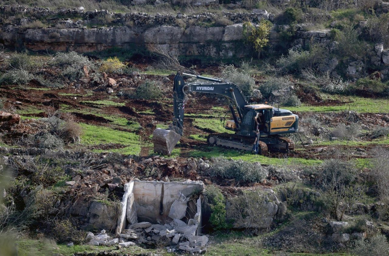 Israel allows 19 new settlements in occupied West Bank