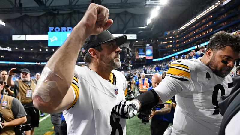 Rodgers Comes Up Big Again In Steelers’ Week 16 Win