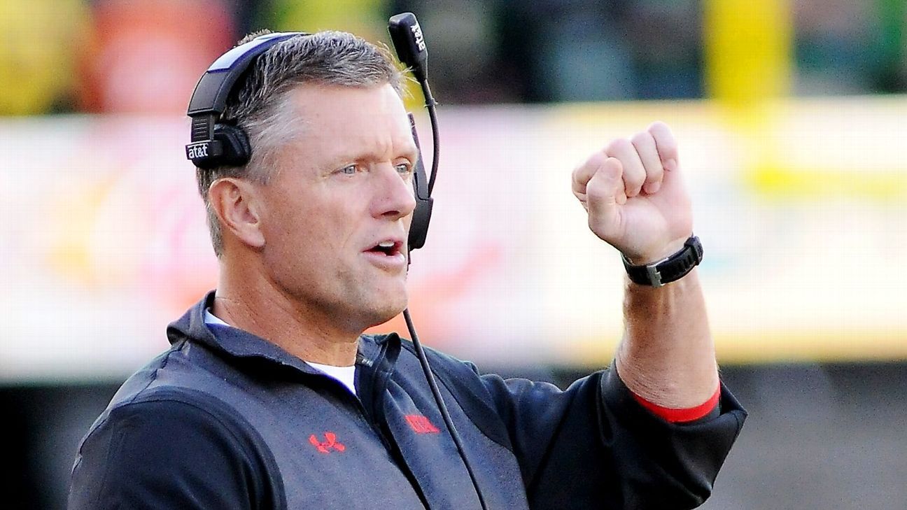 Sources: Whittingham agrees to 5-year deal to coach Michigan