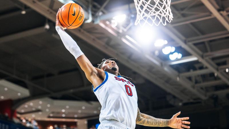 Edwards Records Second Triple-Double In 110-63 Win Over Cal State Fullerton