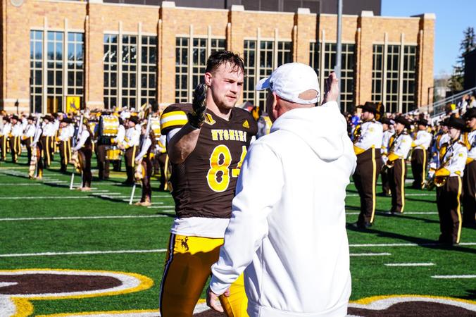 Tight End John Michael Gyllenborg Invited to Senior Bowl