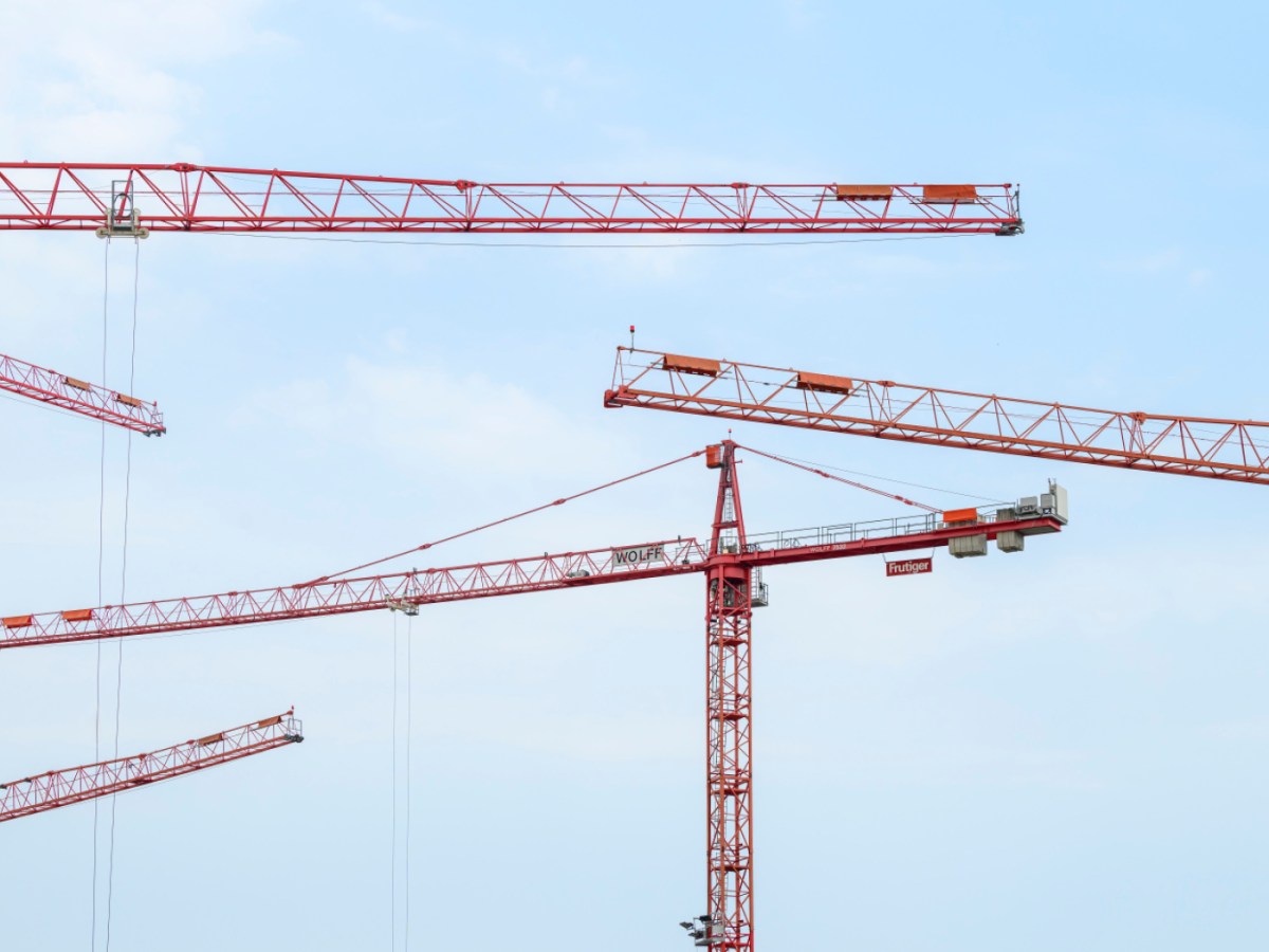 Swiss economic sentiment continues to improve according to KOF barometer