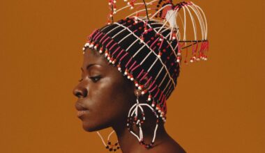 MoMA explores how African studio portraits offered a new vision of freedom - The Art Newspaper