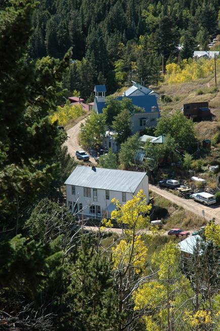 Boulder County business owner still without power as Xcel thanks customers