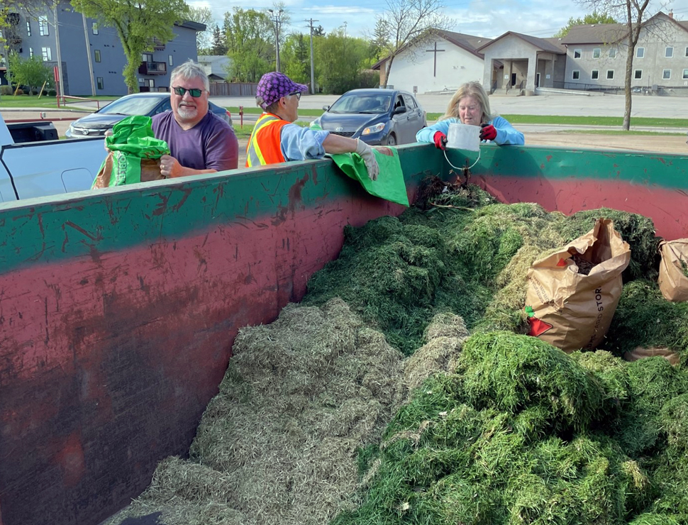 Composting continues to grow as Steinbach looks toward curbside pickup - SteinbachOnline.com