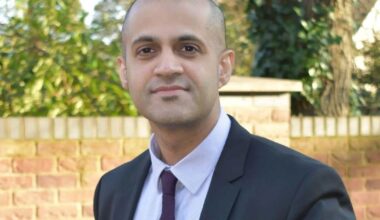 Yorkshire residents urged to use NHS app this Christmas