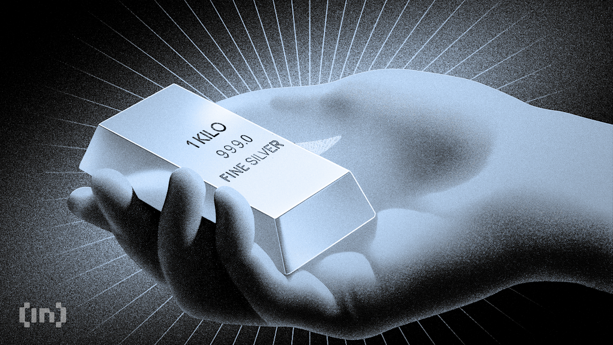 Silver Hits Record Prices in China as Bitcoin Stalls on Christmas