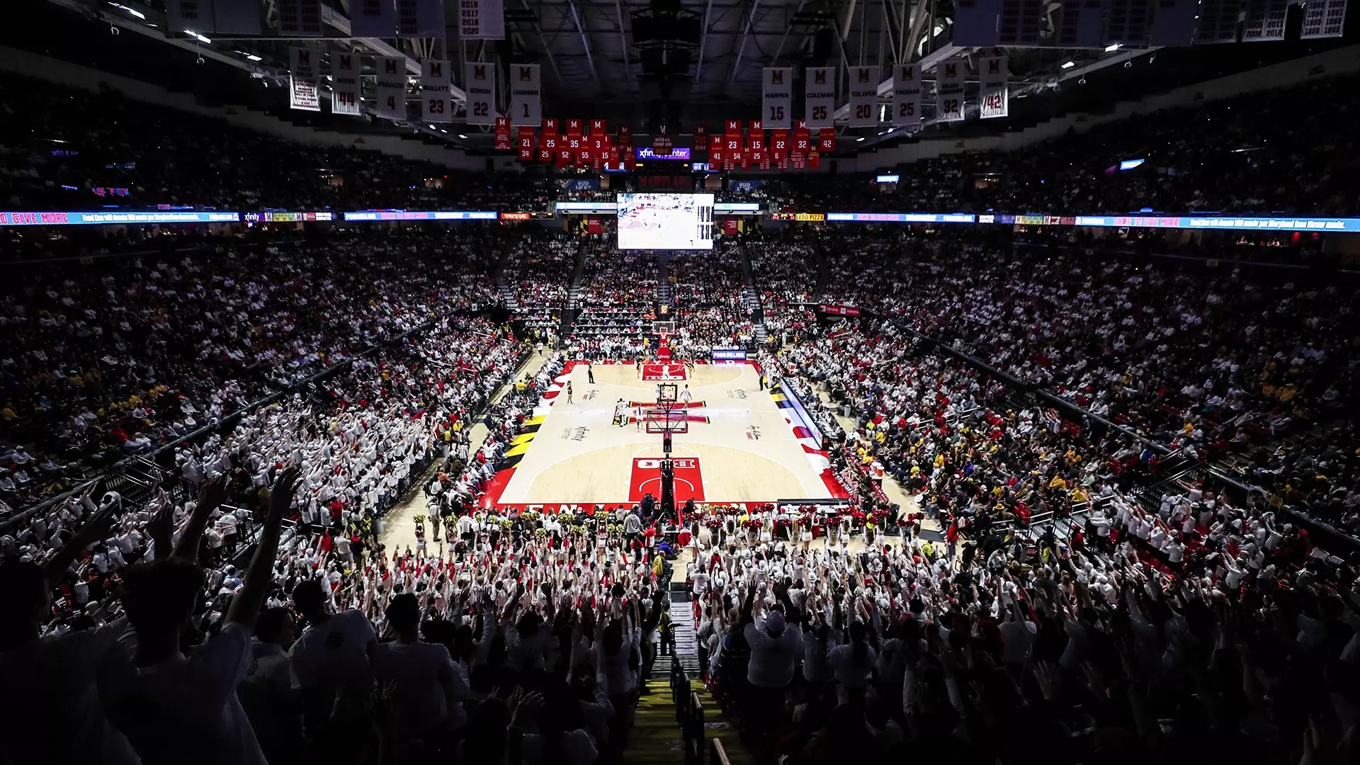 Fans soldout XFINITY vs Iowa 2024