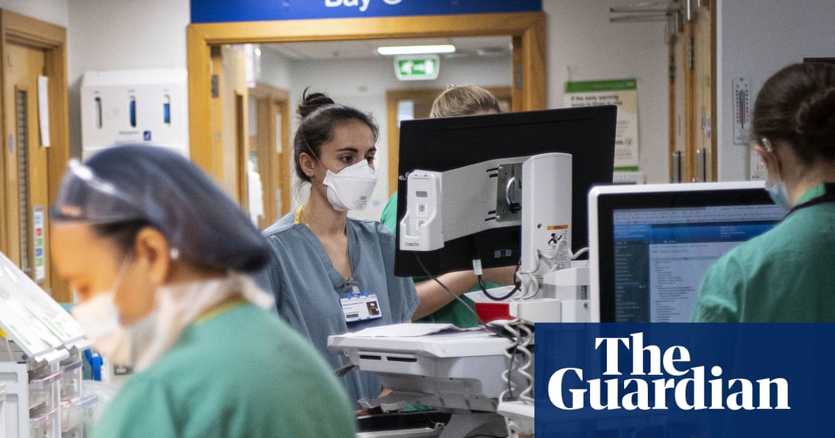 Hospitals in England ‘face dangerous winter overcrowding due to discharge delays’ | Hospitals