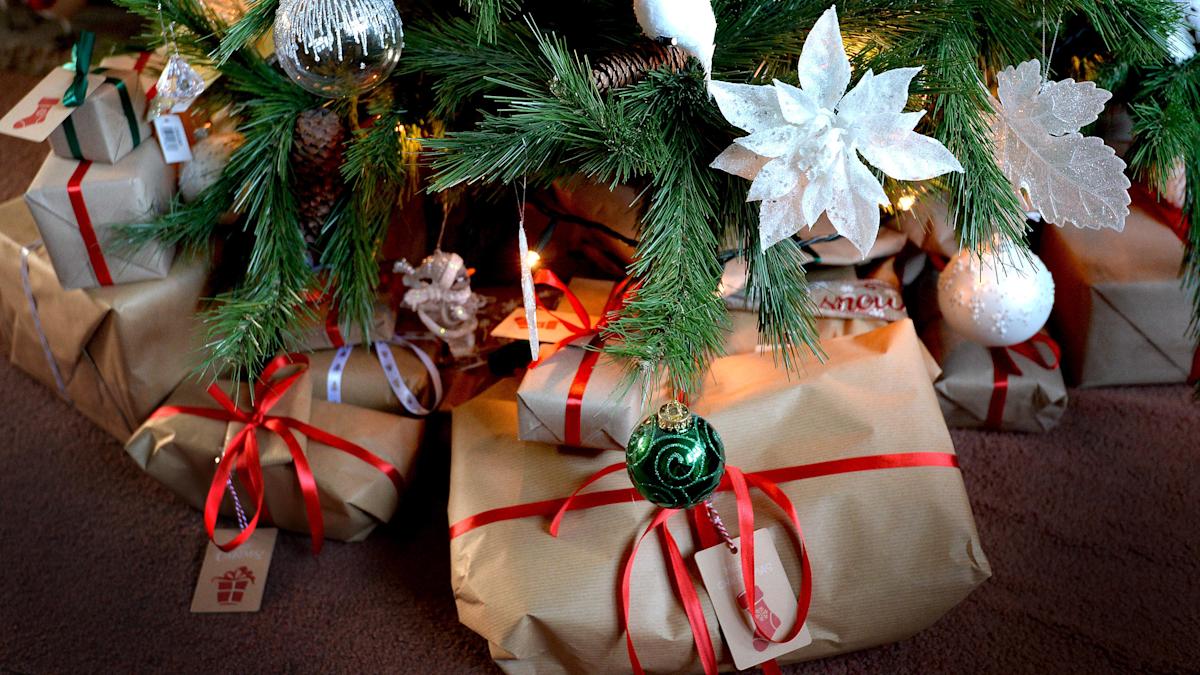 Used pyjamas and rotten fruit among most disappointing Christmas gifts – survey