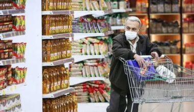 Prices soar, basics scarce: Iranians struggle to fill the cart