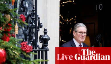 Starmer will ‘absolutely’ still be prime minister by next Christmas, says Labour chair – UK politics live | Politics