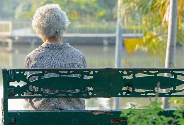 Have pensions for all, say experts