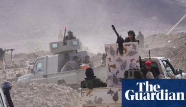 Saudi-backed forces gather on Yemen border as separatists face pressure to pull back | Yemen