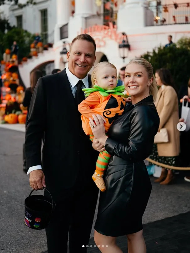 Leavitt with husband Nicholas Riccio and son Niko at the White House Halloween event. (via @karolineleavitt/Instagram)