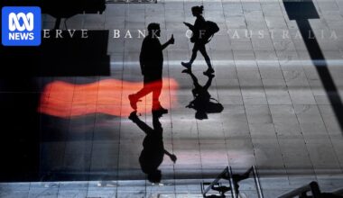 Risk of 'imminent' RBA rate hike rising, as Australian dollar moves above 66 US cents — as it happened