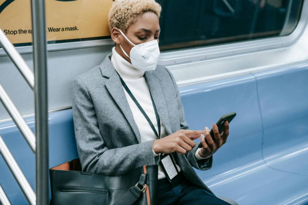 Wearing a well-fitted mask in crowded indoor public places is one of the steps British Columbians should take to protect themselves this flu season, this health expert says. (Pexels photo)