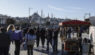 Turkish economy expands by 3.7% in Q3 to maintain growth trend