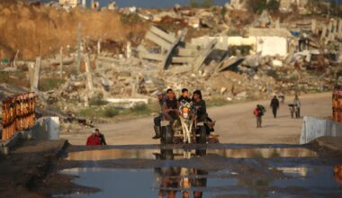 Hamas warns against displacing Palestinians to 're-engineer' Gaza