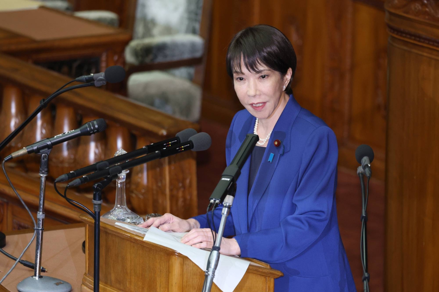 Japan aims to raise public AI use to 80%