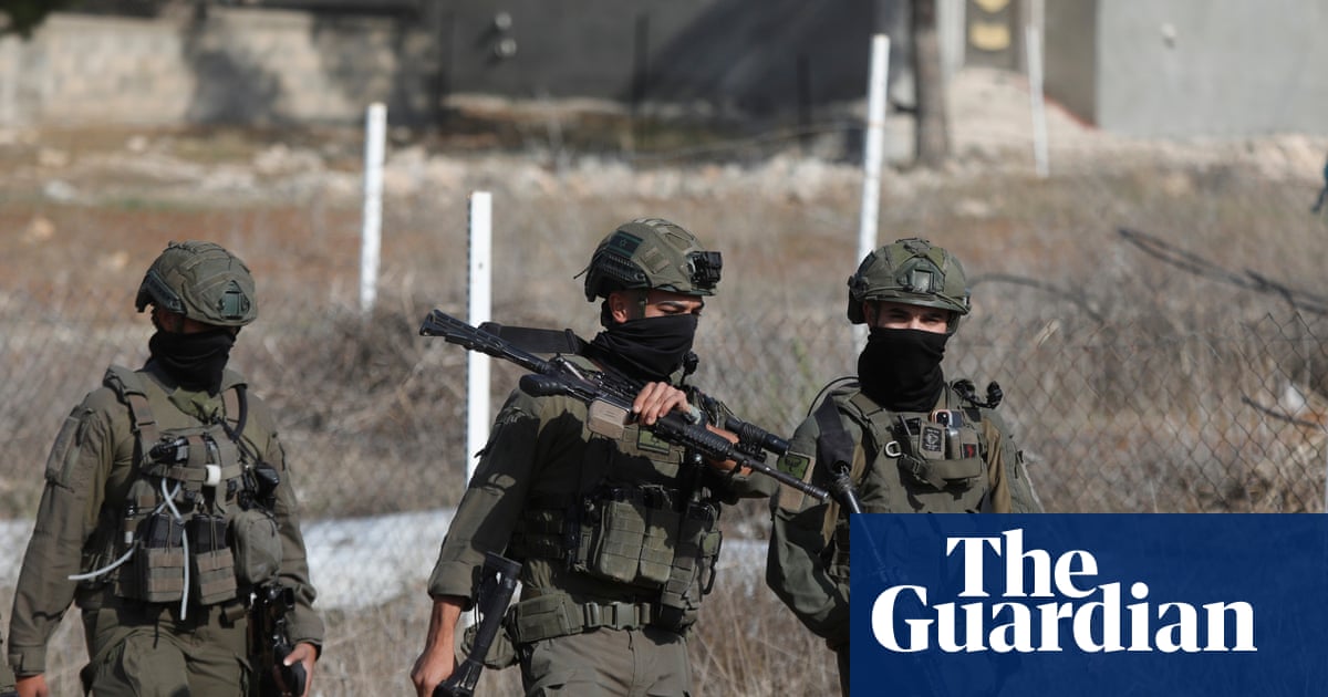 Israeli settlers attack and rob Italian and Canadian volunteers in West Bank | West Bank