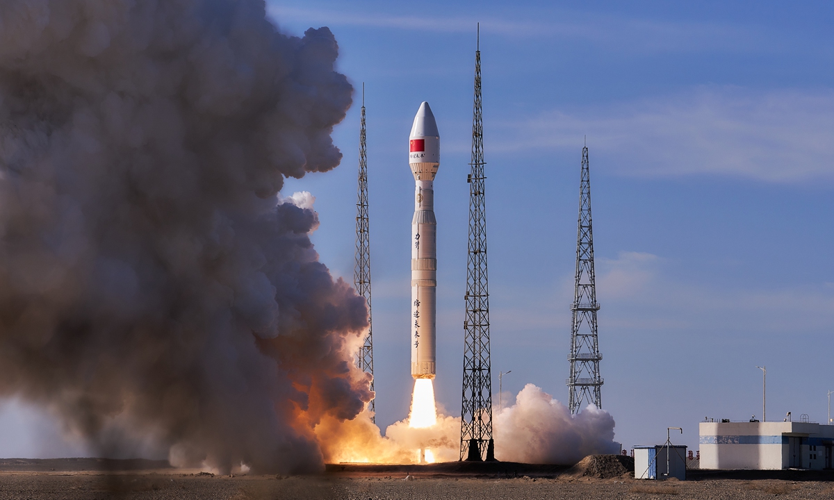 China launches the Lijian-1 Y11 carrier rocket with nine satellites onboard, including three international payloads for the United Arab Emirates (UAE), Egypt and Nepal, on December 10, 2025. Photo: CAS Space