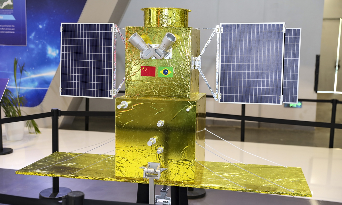 A 1:3 scale model of the China-Brazil Earth Resources Satellite 06 (CBERS-6) at the 10th China Space Day science exhibition in Shanghai on April 28, 2025. Photo: VCG