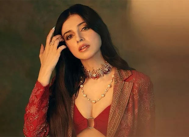 Divya Khossla gets candid on Bollywood toxicity; says, “Bollywood is a place where there are crocodiles all around” : Bollywood News