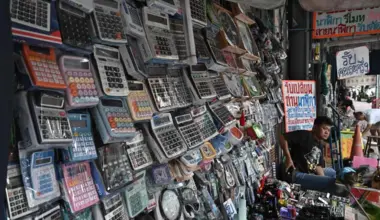 This photo taken on Nov 18 shows calculators for sale in a market in Bangkok.