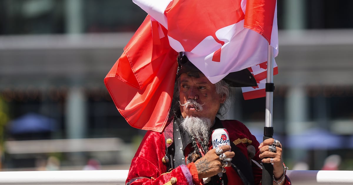 Liquor store strike coincides with sluggish month for alcohol sales in Canada - CTV News
