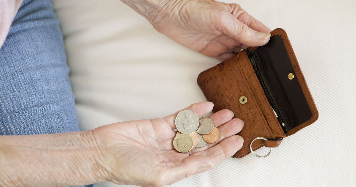 Pensioners told to save money in December with simple 7 steps | Personal Finance | Finance