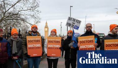 BMA accused of hypocrisy as its own staff threaten strike over below-inflation pay rise | Trade unions